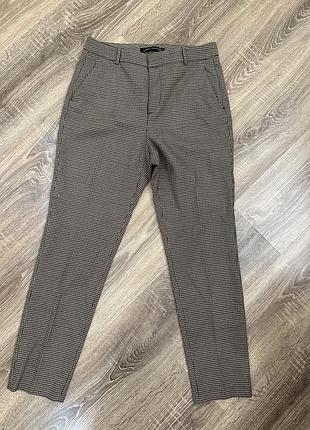 Брюки zara 40 размер, клетка