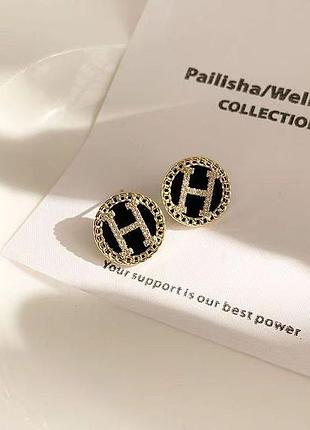 Новые женские серьги