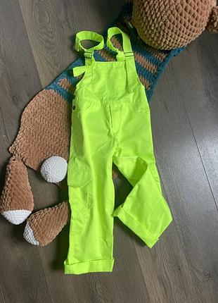 Яркий неоновый комбинезон в стиле хип хопа,улитическая одежда. 4-6 лет рост 104-116 см