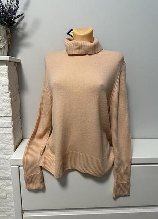 Светрик  пудровий