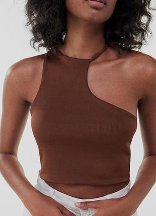 1+1=3 🎁 асиметричний кроп топ майка в рубчик на одне плече від bershka