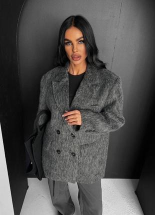 Пальто-жакет з кліпсою на підкладці