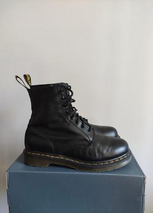 Черевики dr. martens