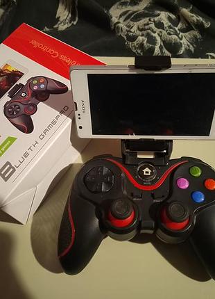 Геймпад v8 bluetoos