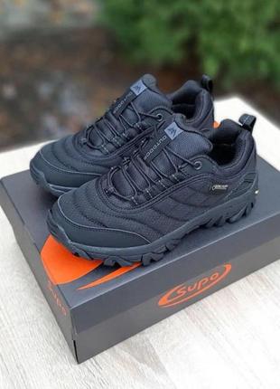 Зимние кроссовки