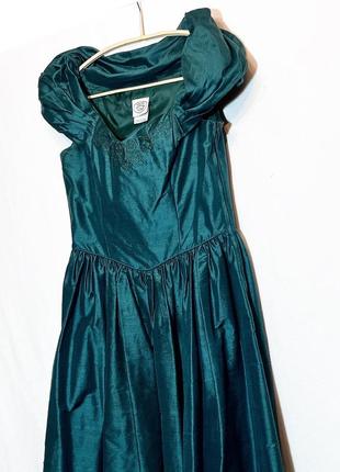Laura ashley, шелковое платье изумрудного цвета, made in great britain.