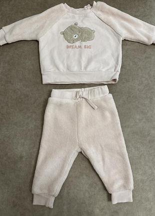 Костюм теплый на девочку