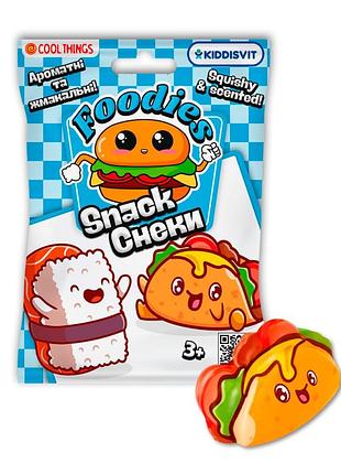 Игрушка-сюрприз "снеки" cool things fo015 серии foodies в ассортименте