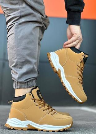 Зимові кросівки