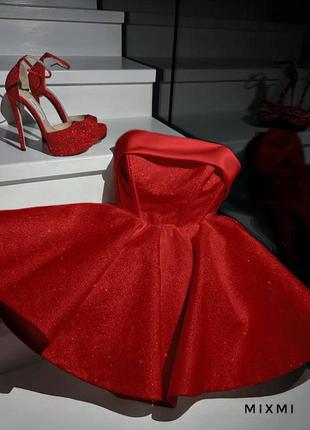 Мини платье в разных цветах