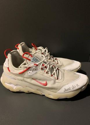 Кроссовки nike react