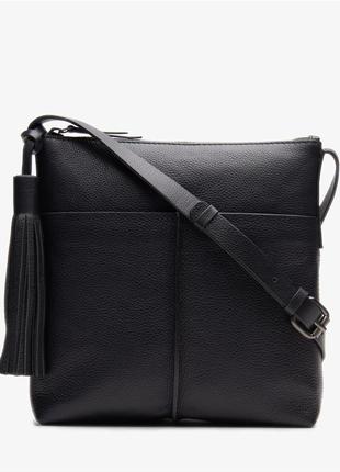 Кожаная сумка crossbody clarks