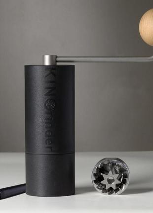 Ручная кофемолка kingrinder p2 black с регулировкой помола и стальными жерновами