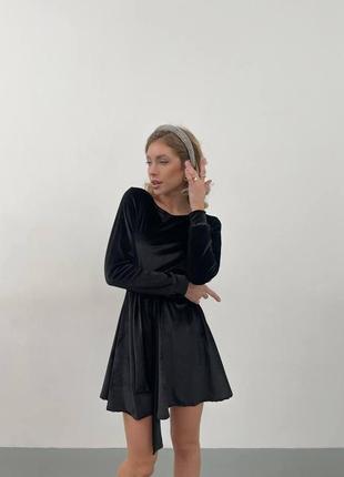 Красивое бархатное платье мини с идеальной посадкой