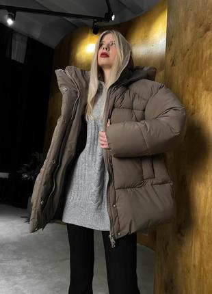 Пуховик жіночий мокко