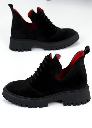 Дизайнерские черные замшевые женские туфли натуральная замша в ассортименте