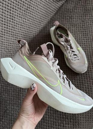 Крутые кроссовки nike vista 🌿