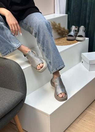 Босоніжки жіночі з натуральної шкіри