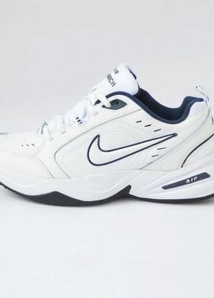 Nike air monarch