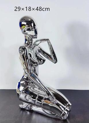 Rest большая статуэтка киберпанк геноид хадзиме сораяма (hajime sorayama), серебряная ttar