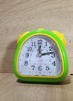 Детские настольные часы с музыкальным будильником
