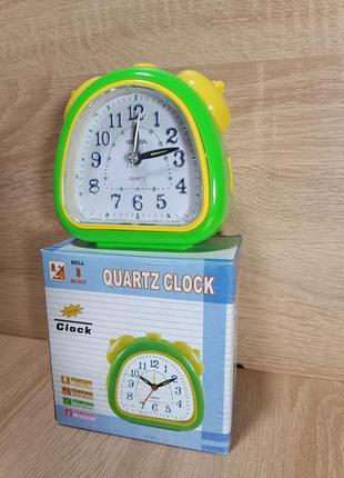 Детские настольные часы с музыкальным будильником