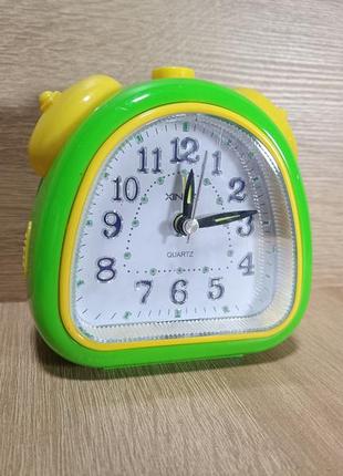 Детские настольные часы с музыкальным будильником
