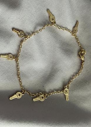 Нежный браслетик на руку