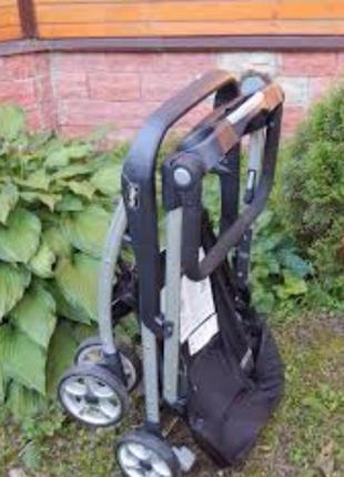 Прогулочная коляска capella