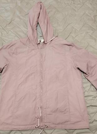 Ветровка розовая 52