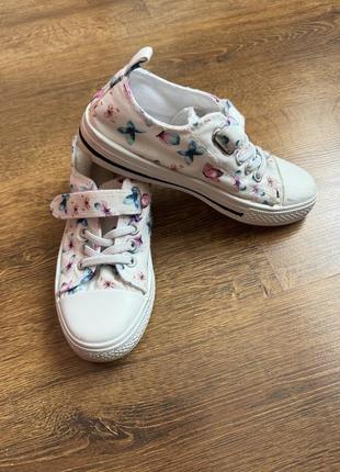 Стильные кеды