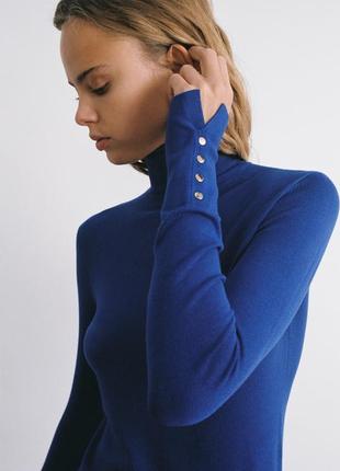 Базовий трикотажний светр із піднятим коміром від zara, розмір м-s