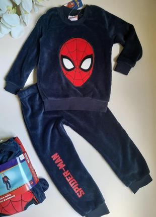 Теплая плюшевая пижама/ домашний костюм spider man  122/128 (6-8 лет)