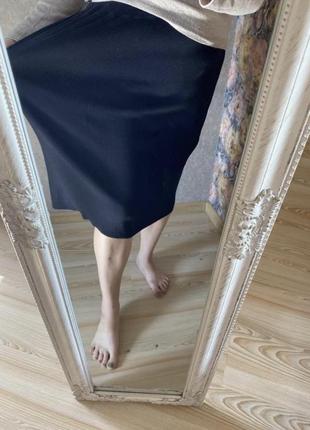 Чорна трикотажна щільна спідниця осінь 52-56 р
