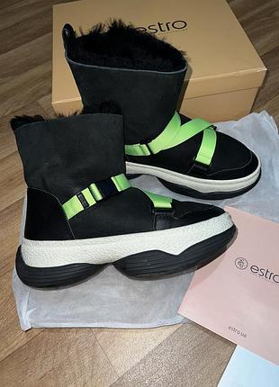 Зимові чоботи estro