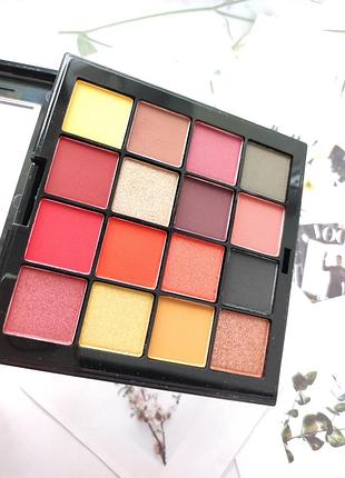 Палетка тіней nyx ultimate 09 phoenix7 фото