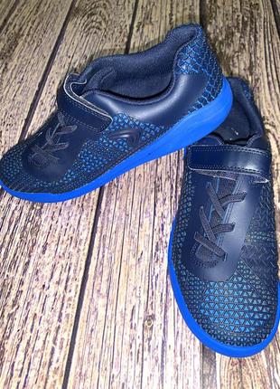 Футбольные сороконожки clarks для мальчика , размер 35-36