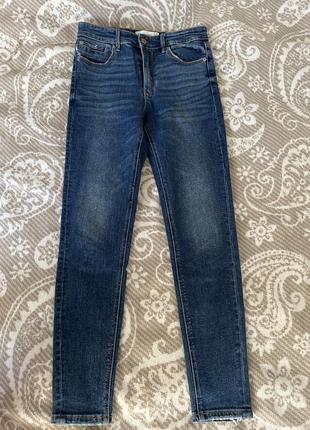 Джинси stradivarius 38 р