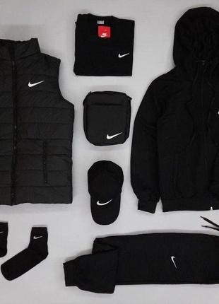 Чоловічий спортивний костюм nike чорний найк жилетка + футболка + месенджер + кепка + шкарпетки (b)