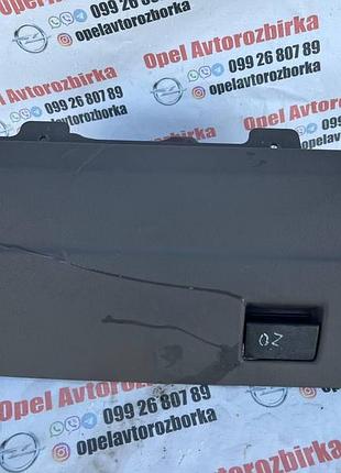 Бардачок пассажира опель зефіра а. opel zafira a 90589655 09133611