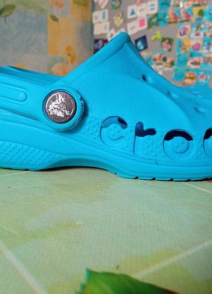 Фірмові крокси шльопанці crocs c10- 17-17,5 см