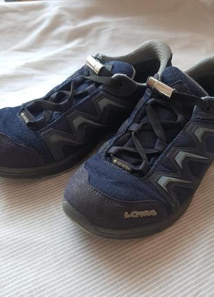 Кросівки на gore-tex, дитячі черевики lowa