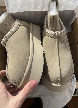 Ugg с имитацией носка