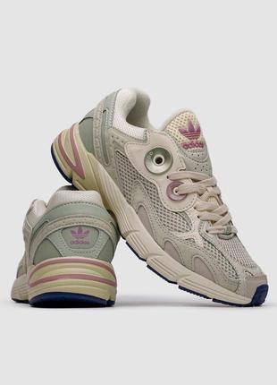 Жіночі кросівки adidas astir beige/violet/green