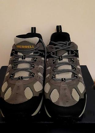 Треккинговые ботинки merrell. waterproof.