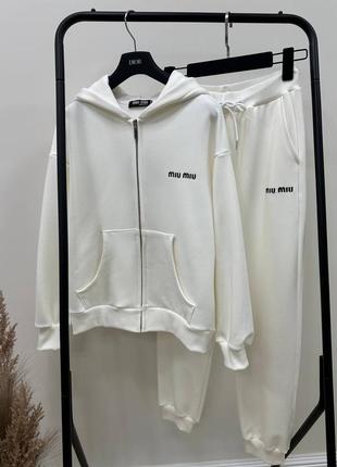 Спортивный костюм на флисе