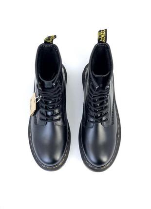 Жіночі зимові ботинки dr. martens 1460