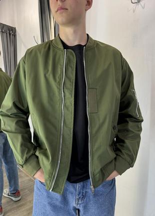 Бомбер альфа с оранжевой подкладкой