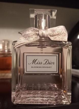 Miss dior blooming bouquet