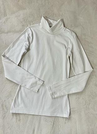 Белый коттоновый гольф водолазка с горлом